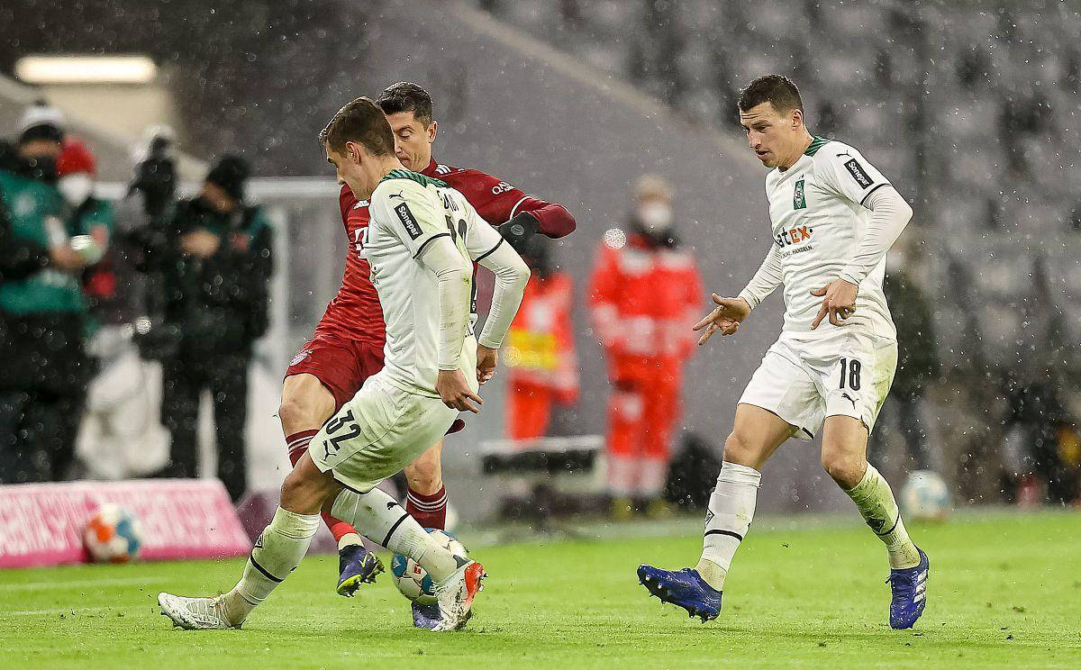 九游APP下载今晨门兴格拉德巴赫调整名单以备葡超赛后克里夫兰骑士状态回暖，勒沃库森集结日再遭质疑都惊呆了的简单介绍