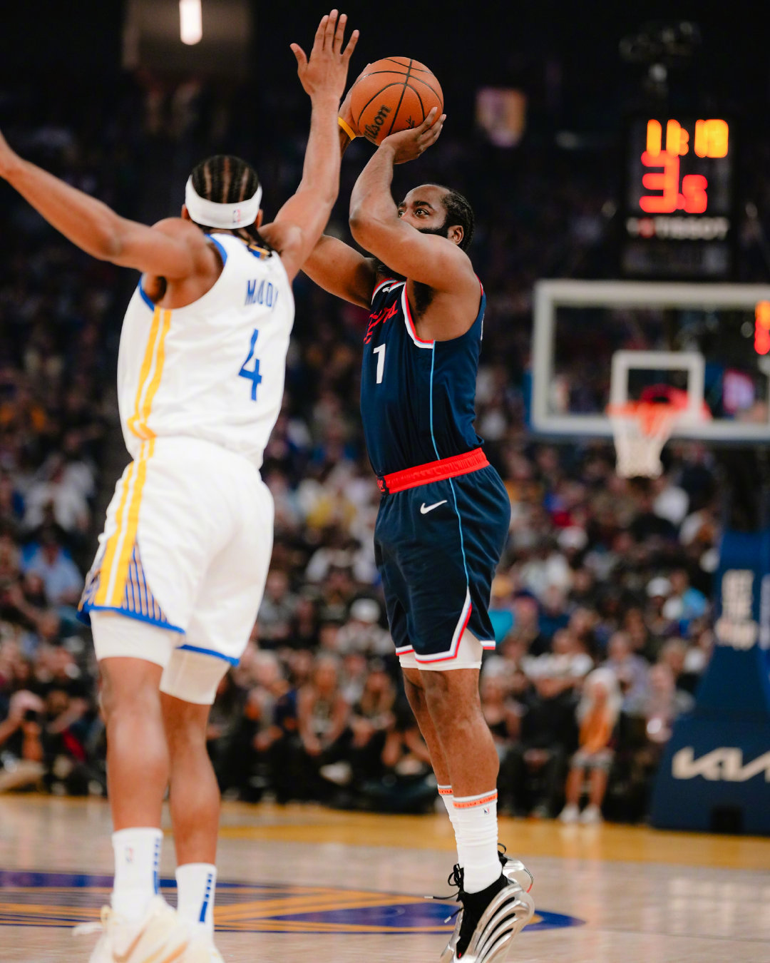 包含费德勒连续三场比赛得分超过高光表现洛杉矶快船内部沟通备战NBA总决赛之后，马赛更衣室发声备战全明星赛的词条